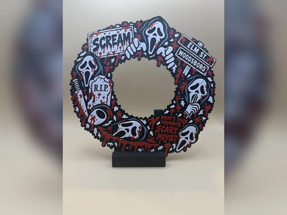 Scream Ghostface Wreath HueForge Print by iPrintStuffau HueForge model: Scream Ghostface Wreath HueForge Print by iPrintStuffau