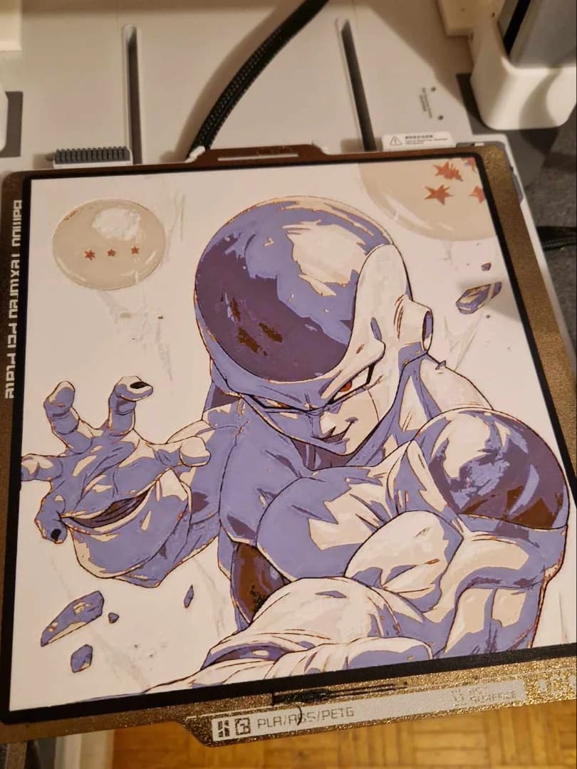 Dragon Ball Z - Frieza Hueforge by Dakiren HueForge model: Dragon Ball Z - Frieza Hueforge by Dakiren