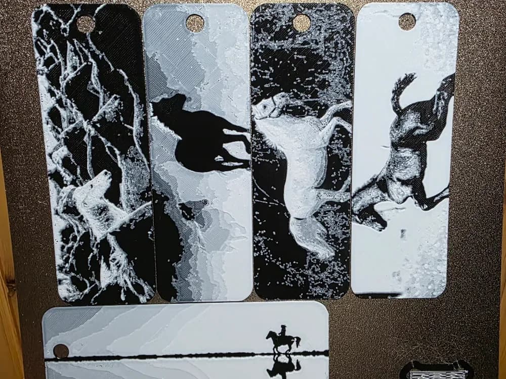 Horse Bookmark Set of 5 Hueforge(Black and White) by AirMechDesigns HueForge model: Horse Bookmark Set of 5 Hueforge(Black and White) by AirMechDesigns