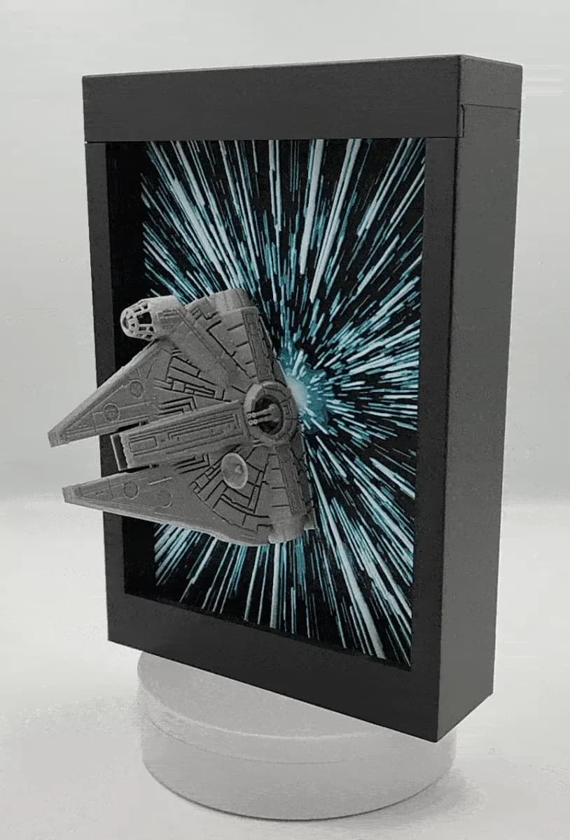 HueForge model: Frame Compatible - Junk in Space by cyanidesugar