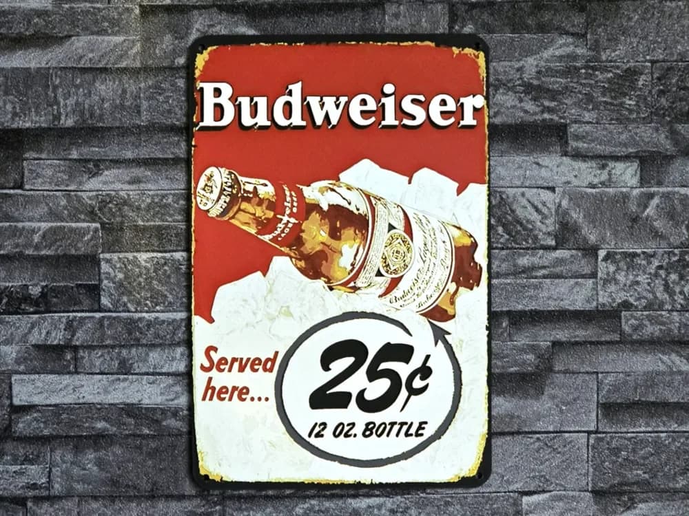 Hueforge Vintage Budweiser