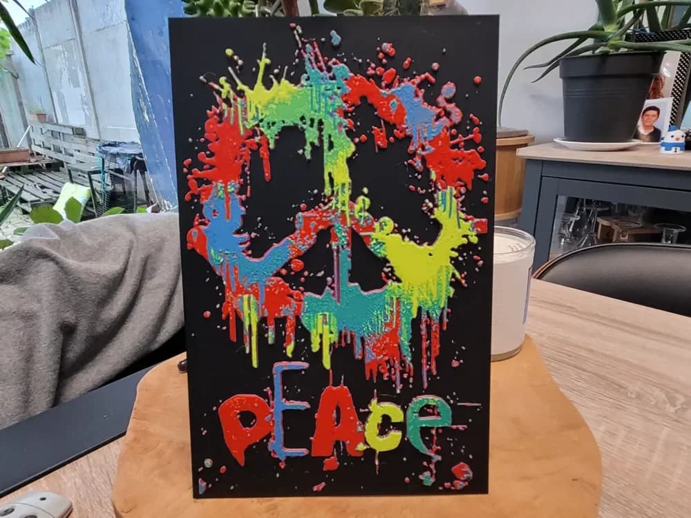 Peace sign - Hueforge 152x235 by Vincent111 HueForge model: Peace sign - Hueforge 152x235 by Vincent111