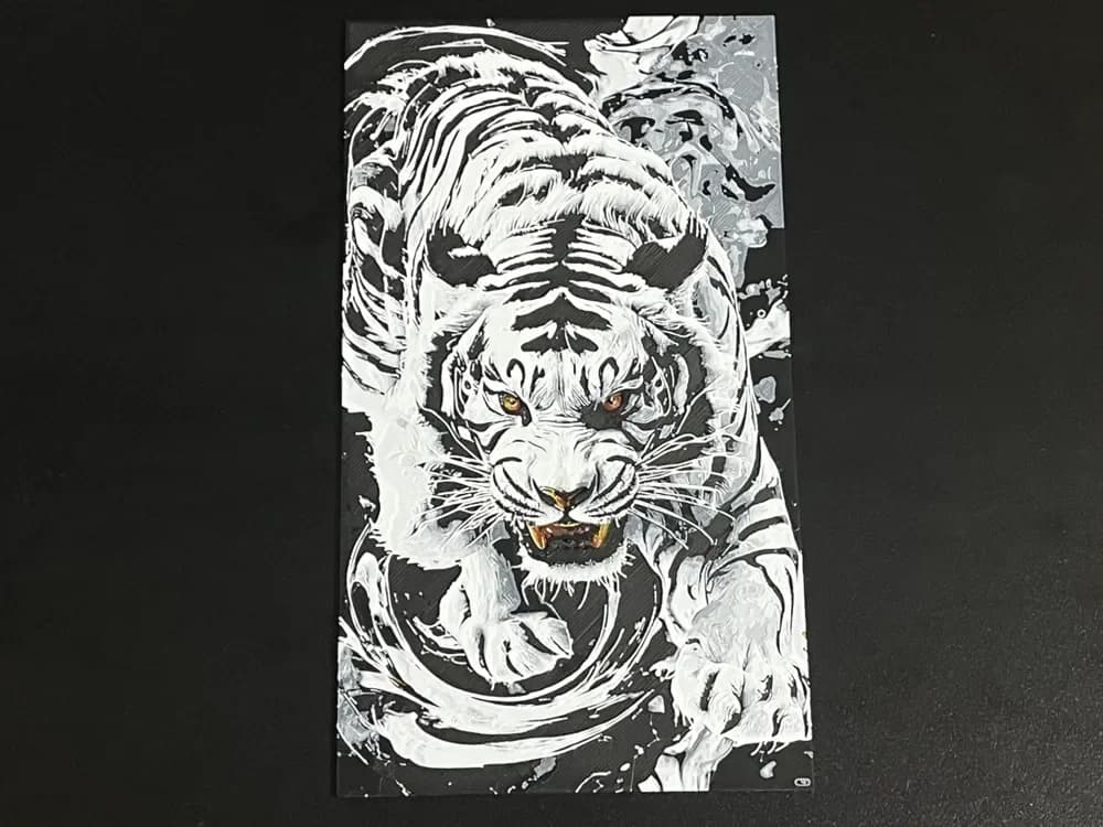 HueForge model: Tiger Dashing Down the Mountain Hueforge by FantasyZ