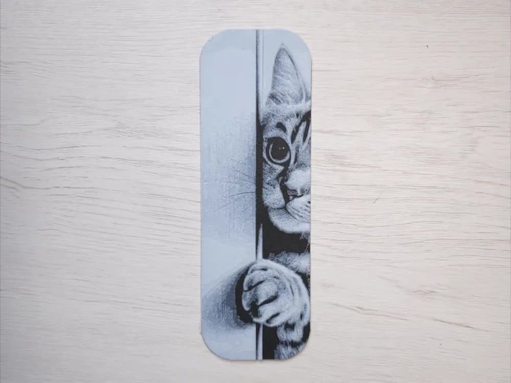 Curious Cat 2 Bookmark by Atrus Design HueForge model: Curious Cat 2 Bookmark by Atrus Design