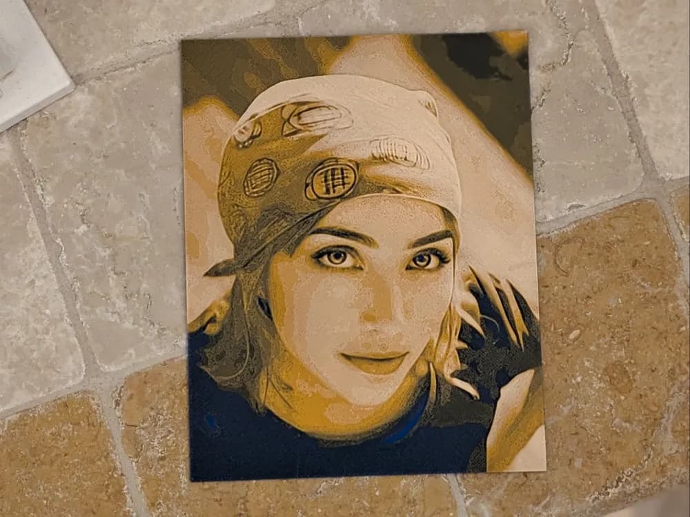 Nami One Piece Live Action Hueforge by suaimondi HueForge model: Nami One Piece Live Action Hueforge by suaimondi