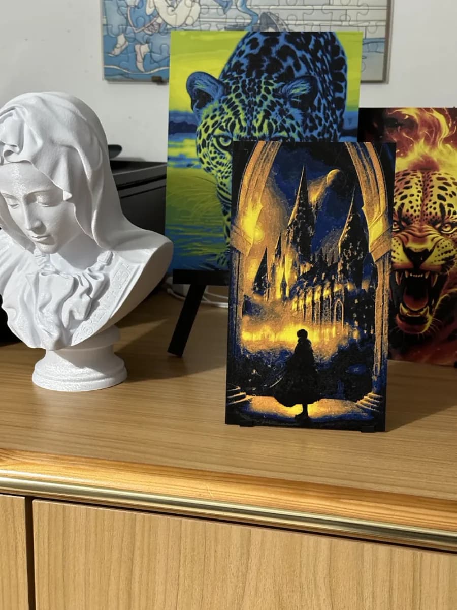 Harry Potter behind Hogwarts Castle Harry Potter behind Hogwarts Castle