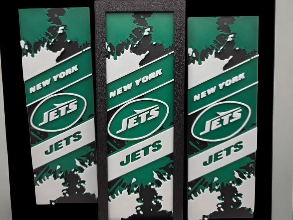New York Jets 50mm x 150mm Bookmark by MythicHue's HueForge model: New York Jets 50mm x 150mm Bookmark by MythicHue's