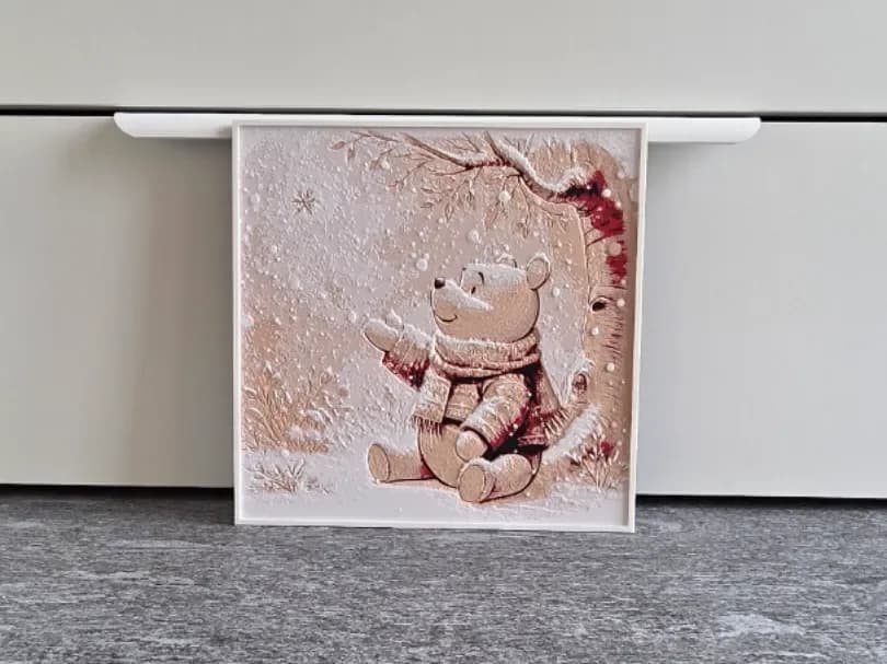 Disney Winnie Pooh Christmas Hueforge by RIVY3Dprint HueForge model: Disney Winnie Pooh Christmas Hueforge by RIVY3Dprint