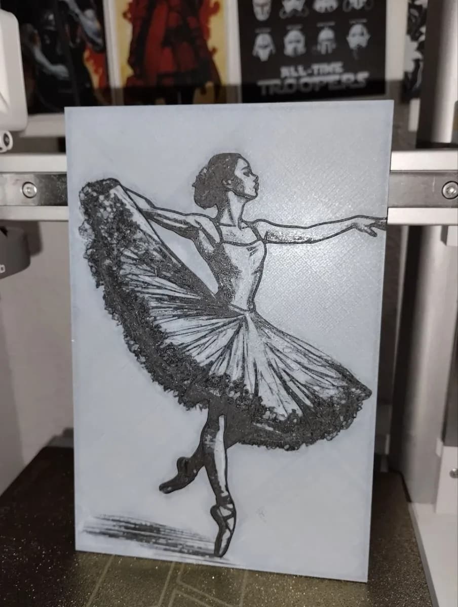 Bailarina de ballet by FYTY112 HueForge model: Bailarina de ballet by FYTY112