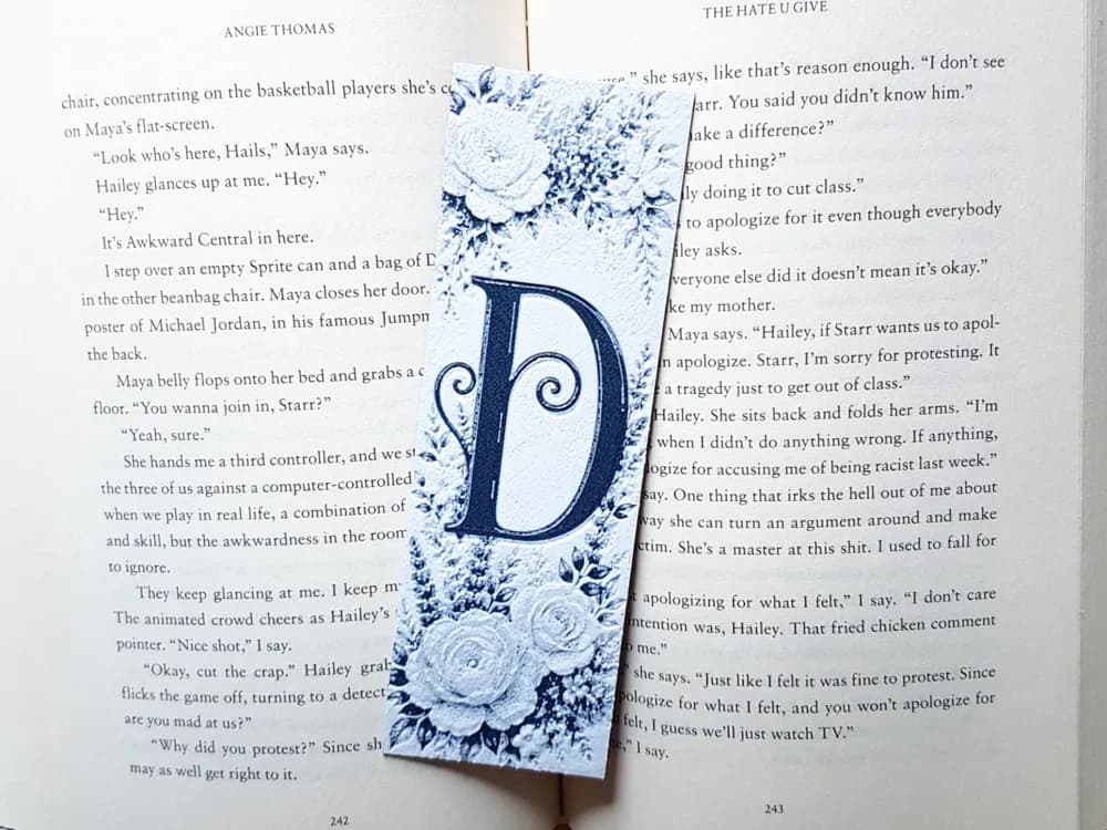 Bookmark, Monogram D, Floral Background, Hueforge by Dame Jo HueForge model: Bookmark, Monogram D, Floral Background, Hueforge by Dame Jo