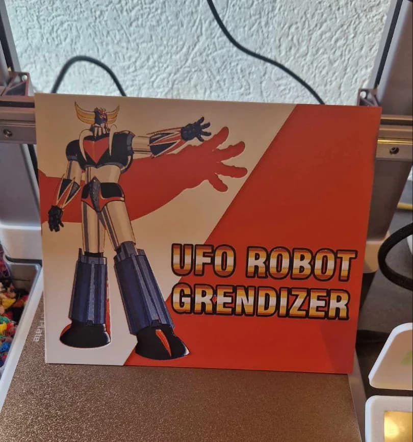 Goldorak / Grendizer Hueforge by Dakiren HueForge model: Goldorak / Grendizer Hueforge by Dakiren