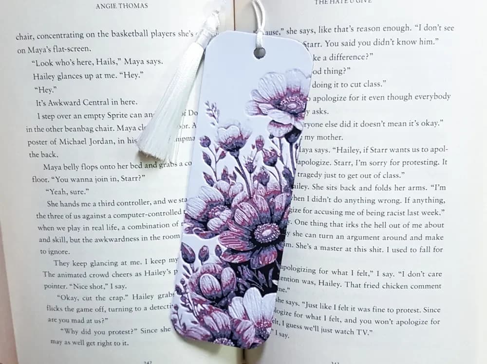 Bookmark, Flowers, Hueforge by Dame Jo HueForge model: Bookmark, Flowers, Hueforge by Dame Jo
