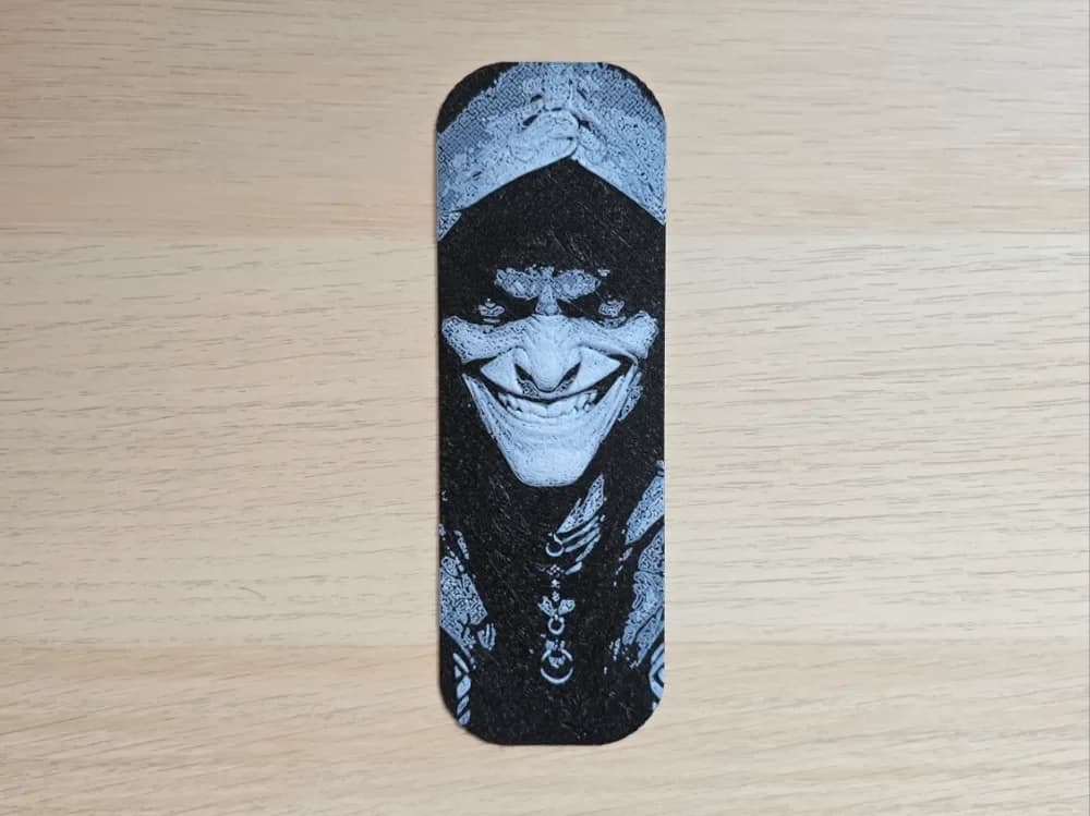 Dark Elf Bookmark by Atrus Design HueForge model: Dark Elf Bookmark by Atrus Design