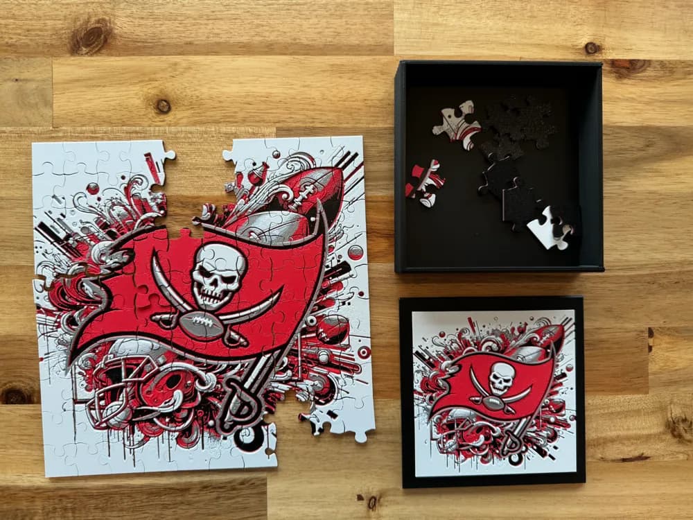 PUZZLE - Tampa Bay Buccaneers - NFL by Canadian Gamer HueForge model: PUZZLE - Tampa Bay Buccaneers - NFL by Canadian Gamer