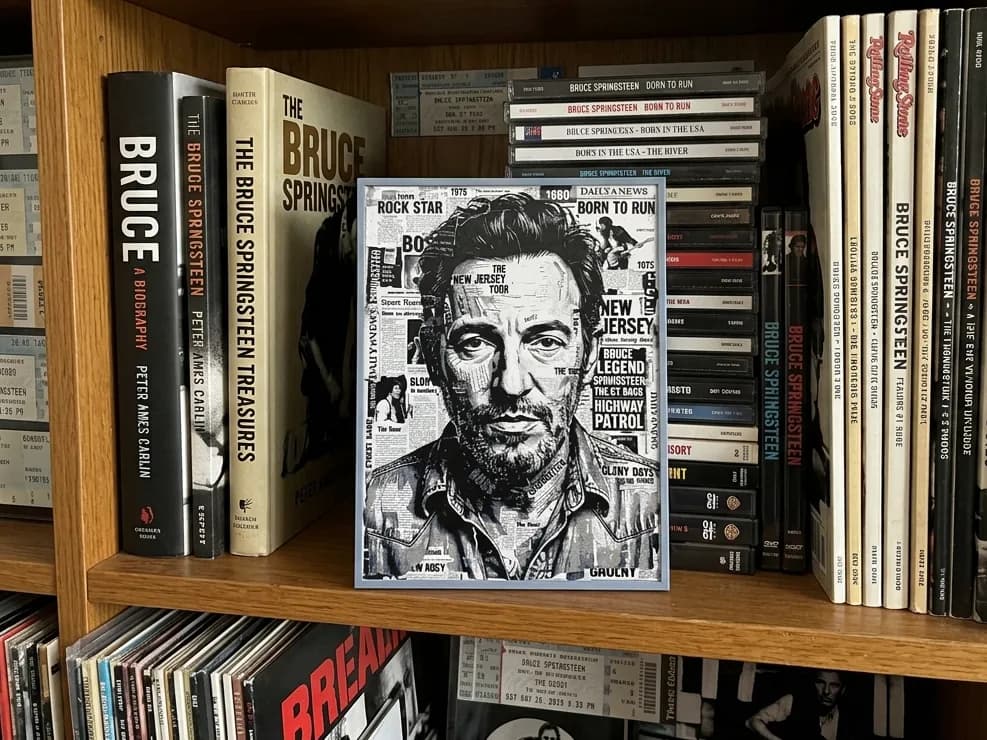Bruce Springsteen - newspaper style - HueForge Bruce Springsteen - newspaper style - HueForge