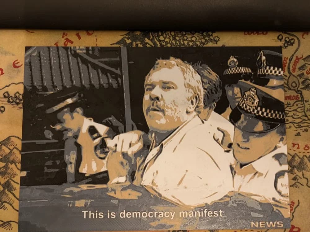 Democracy Manifest by S0und_Lab HueForge model: Democracy Manifest by S0und_Lab