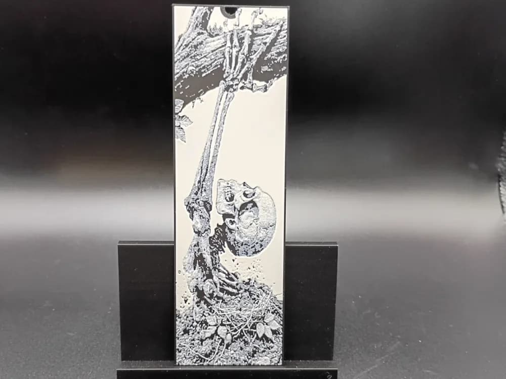 Skeleton - Ossuary Ascent by 3djd HueForge model: Skeleton - Ossuary Ascent by 3djd