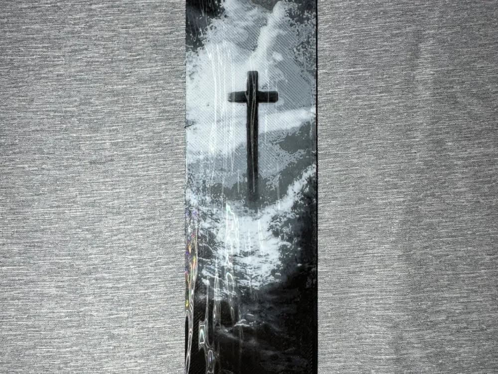 HueForge model: Cross Bookmark - Flatforge by Hey Ben