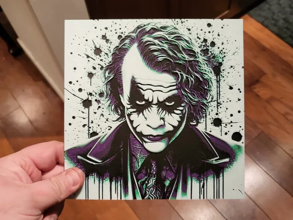 Graffiti Joker (Heath Ledger) Hueforge by 3Ree Printing HueForge model: Graffiti Joker (Heath Ledger) Hueforge by 3Ree Printing