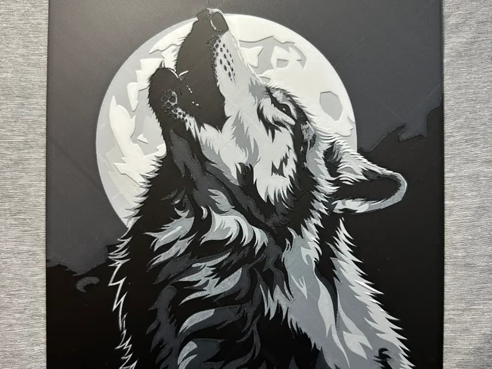 HueForge model: Wolf Moon Hueforge by Hey Ben