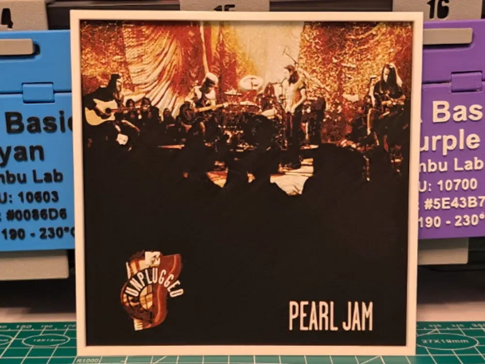 Pearl Jam "MTV Unplugged" Album - Hueforge Art by Lumpy3D HueForge model: Pearl Jam "MTV Unplugged" Album - Hueforge Art by Lumpy3D
