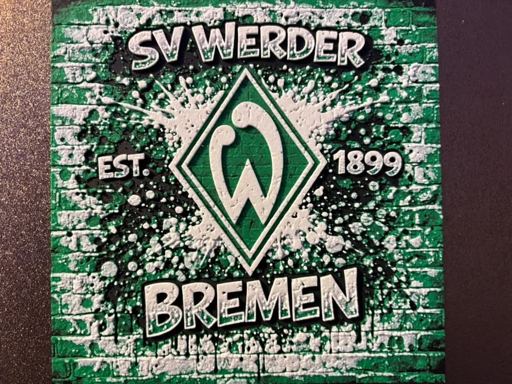 SV Werder Bremen Graffiti Hueforge by Reeftank&more HueForge model: SV Werder Bremen Graffiti Hueforge by Reeftank&more