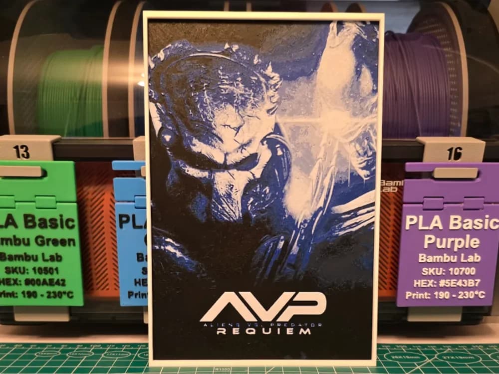 Aliens vs Predator: Requiem Poster - Hueforge Art by Lumpy3D HueForge model: Aliens vs Predator: Requiem Poster - Hueforge Art by Lumpy3D