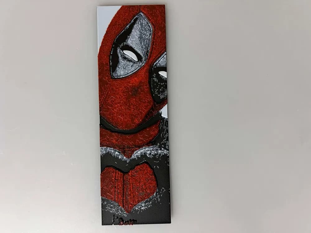 Deadpool I Heart Pose - Bookmark by 3djd HueForge model: Deadpool I Heart Pose - Bookmark by 3djd