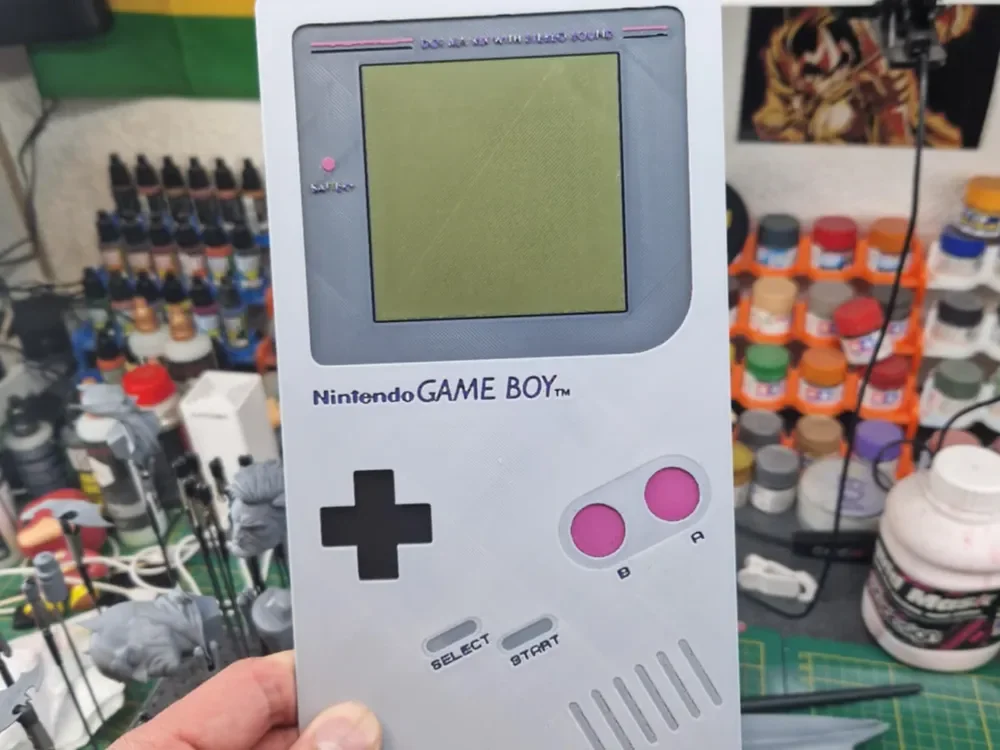 Game Boy Hueforge by Dakiren HueForge model: Game Boy Hueforge by Dakiren
