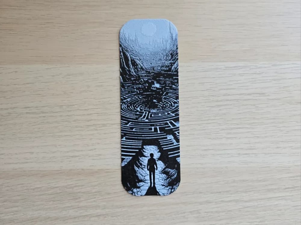 Laberynth Bookmark by Atrus Design HueForge model: Laberynth Bookmark by Atrus Design