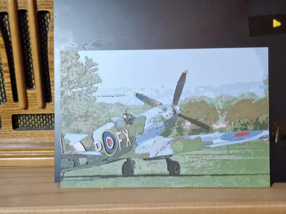 Mk9 spitfire hueforge - 8 colours by 3dGlow HueForge model: Mk9 spitfire hueforge - 8 colours by 3dGlow