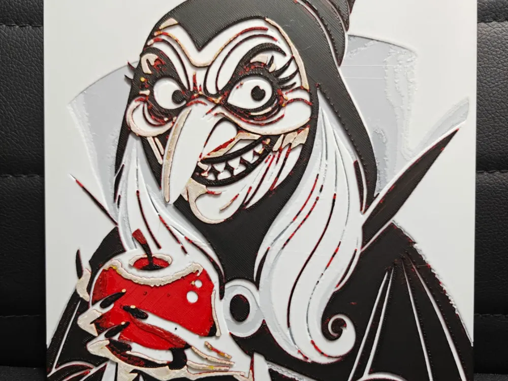 Queen Grimhilde Snow White by TheHueforgeLady HueForge model: Queen Grimhilde Snow White by TheHueforgeLady