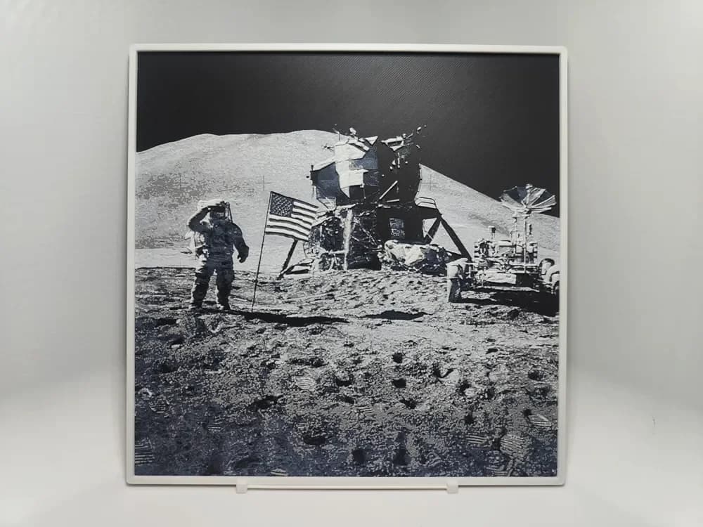 Moon landing - Hueforge by BeaN HueForge model: Moon landing - Hueforge by BeaN
