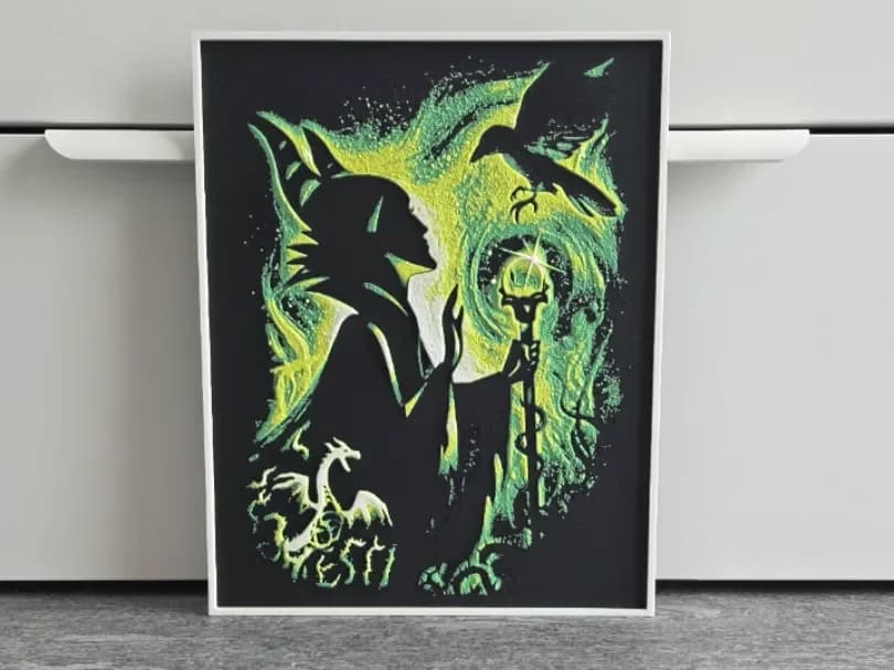 Disney Maleficent Hueforge by RIVY3Dprint HueForge model: Disney Maleficent Hueforge by RIVY3Dprint