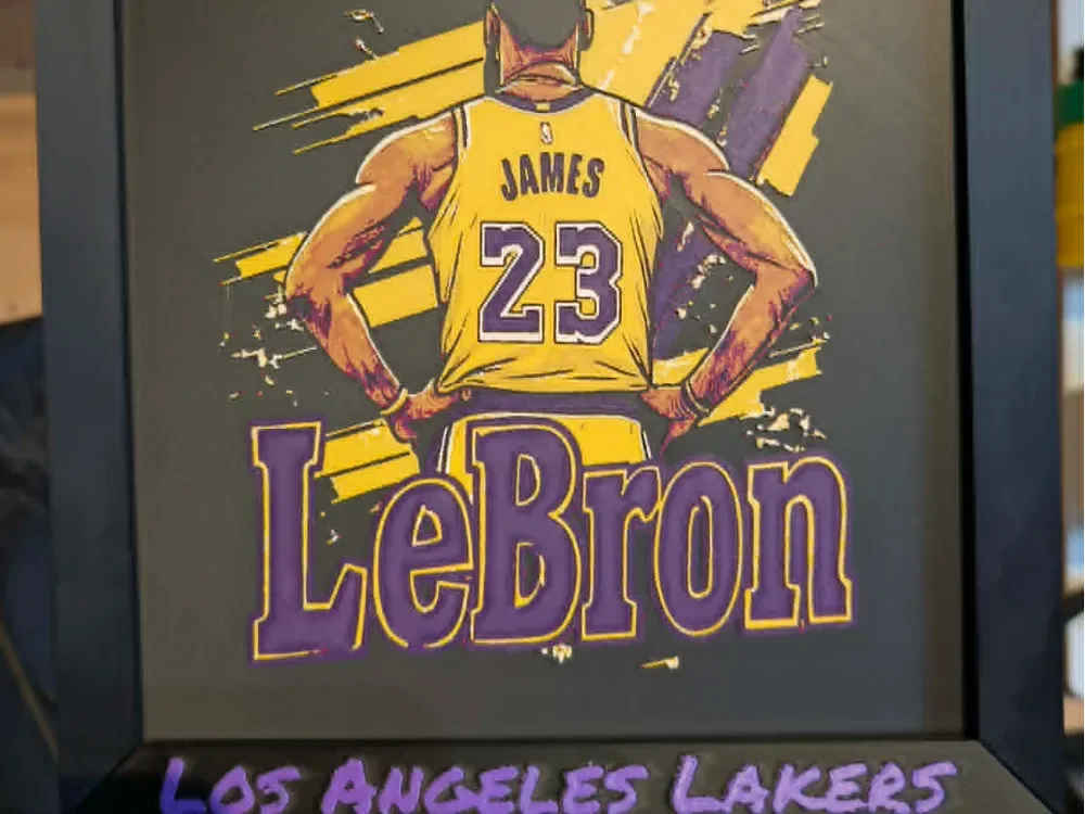 Hueforge LeBron James by Cré'Art 3D HueForge model: Hueforge LeBron James by Cré'Art 3D