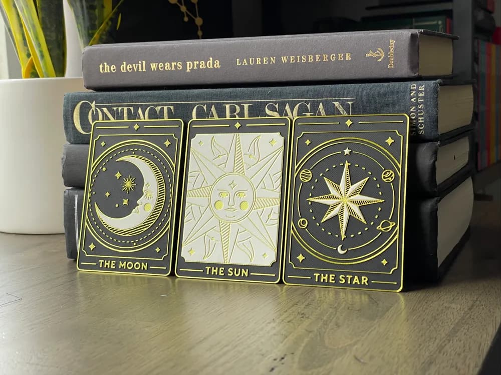 Tarot Card (Set Of 3) Hueforge Bookmarks by NiiON HueForge model: Tarot Card (Set Of 3) Hueforge Bookmarks by NiiON