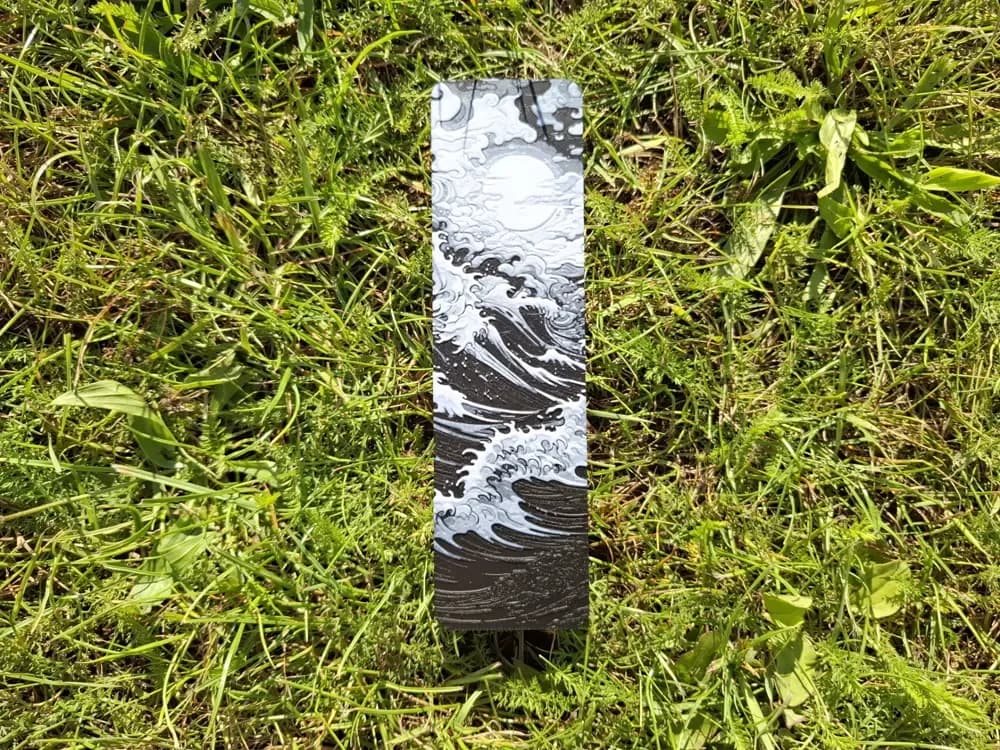 Waves bookmark by EternalDesigns3D HueForge model: Waves bookmark by EternalDesigns3D