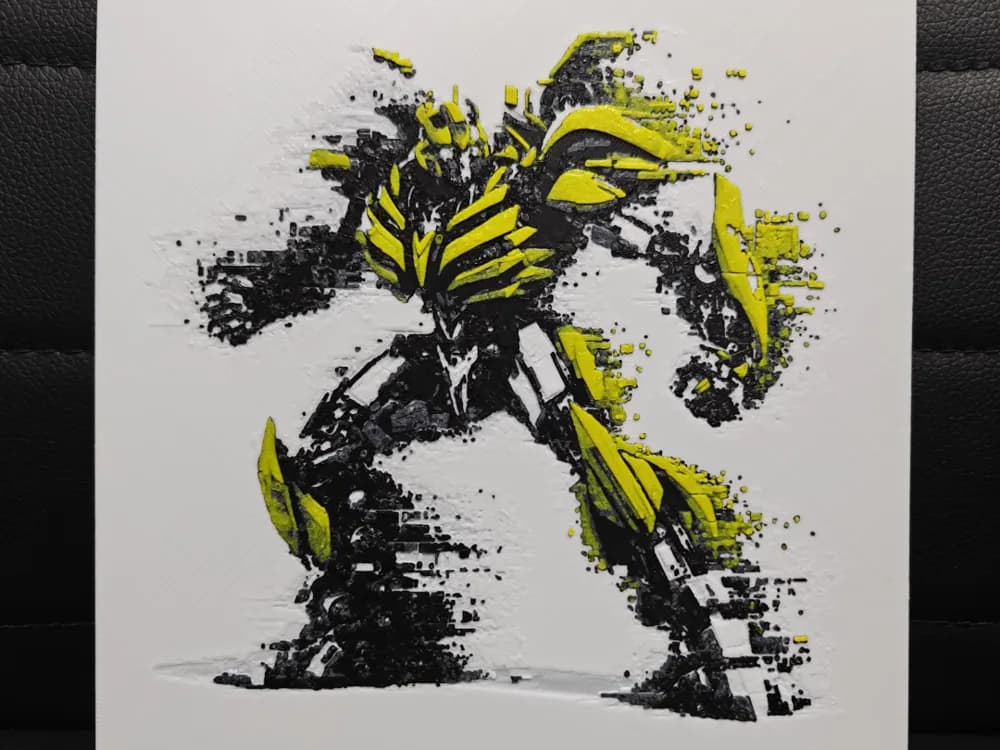 Bumblebee by TheHueforgeLady HueForge model: Bumblebee by TheHueforgeLady