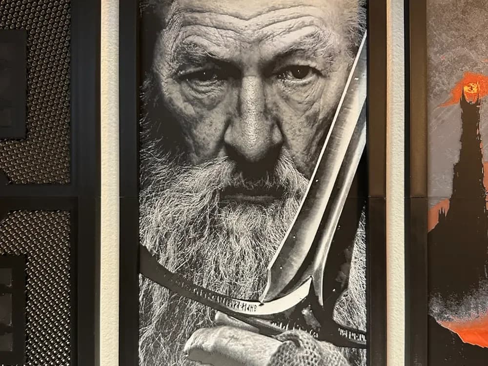 HueForge model: Gandalf 2-piece Hueforge by Hey Ben