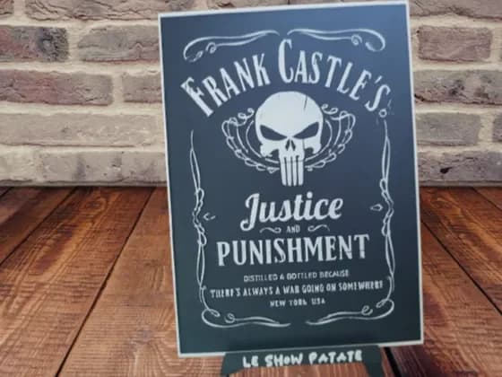 Frank Castle X Jack Daniel's Hueforge by leshowpatate HueForge model: Frank Castle X Jack Daniel's Hueforge by leshowpatate