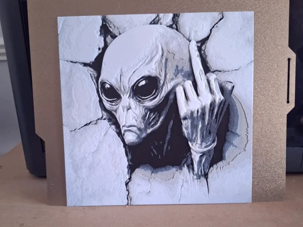 Aliens Reviewed Earth - Hueforge by 3dGlow HueForge model: Aliens Reviewed Earth - Hueforge by 3dGlow