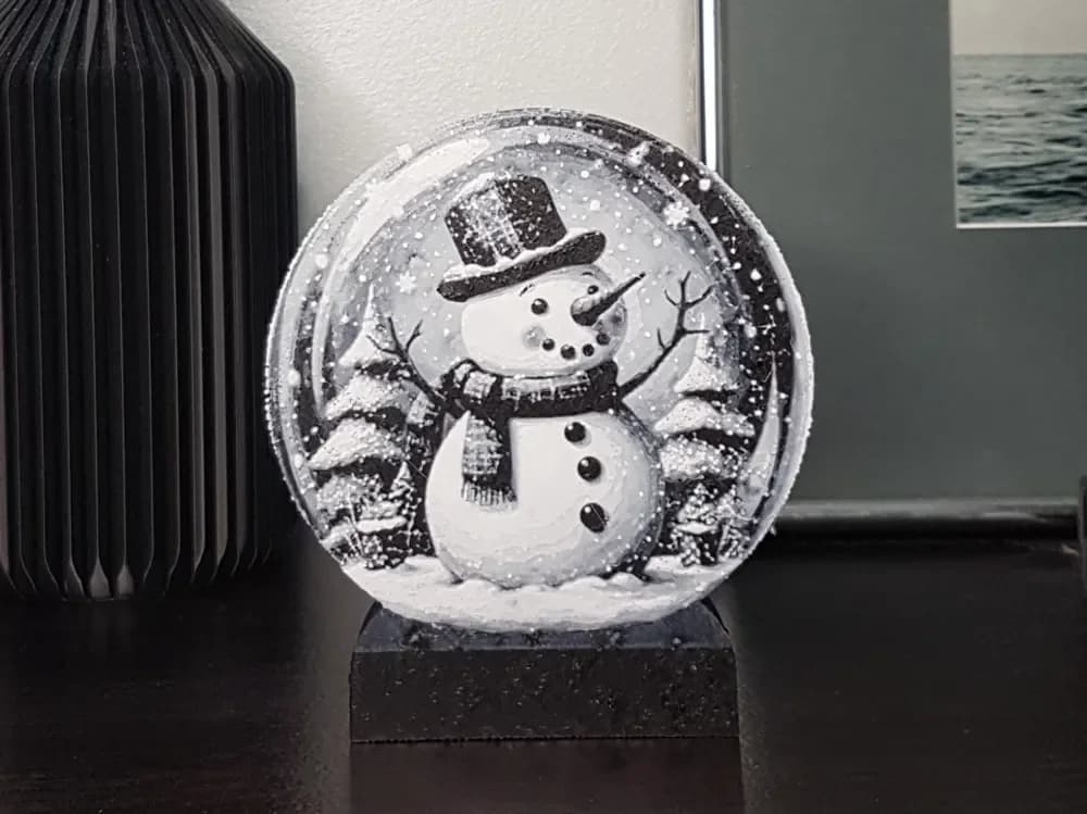Snow Globe, Snowman, Stand-a-lone by Dame Jo HueForge model: Snow Globe, Snowman, Stand-a-lone by Dame Jo