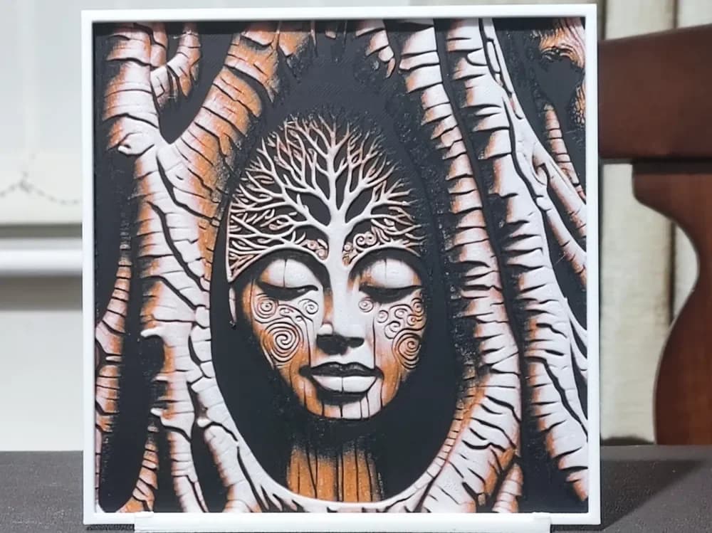 Wood Carving Mother Nature - HueForge 3 Color by BoDad HueForge model: Wood Carving Mother Nature - HueForge 3 Color by BoDad