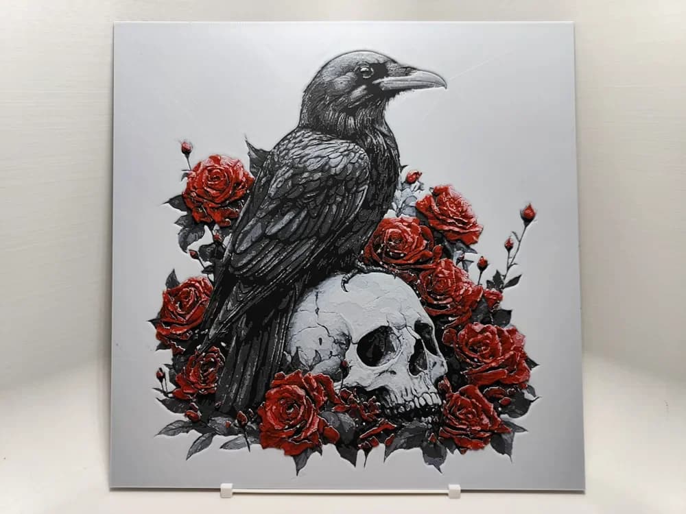 Raven in Roses - Hueforge by BeaN HueForge model: Raven in Roses - Hueforge by BeaN