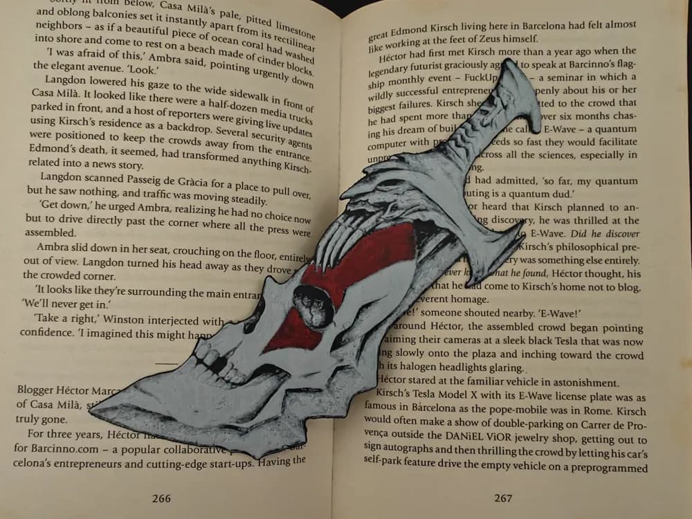 God of War Blades of Chaos Bookmark Wall art by TheHueforgeLady HueForge model: God of War Blades of Chaos Bookmark Wall art by TheHueforgeLady
