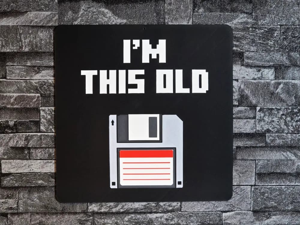 Hueforge Vintage I'am this old Hueforge Vintage I'am this old