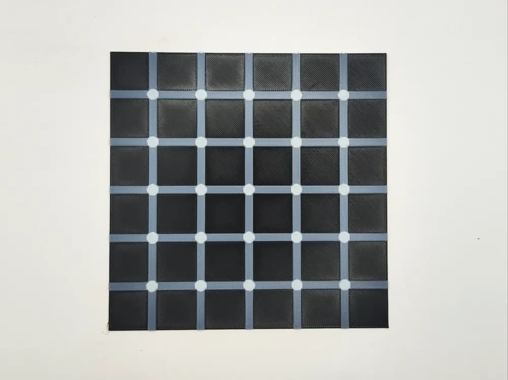 hermann grid optical illusion - hueforge by Altf4-Formation HueForge model: hermann grid optical illusion - hueforge by Altf4-Formation