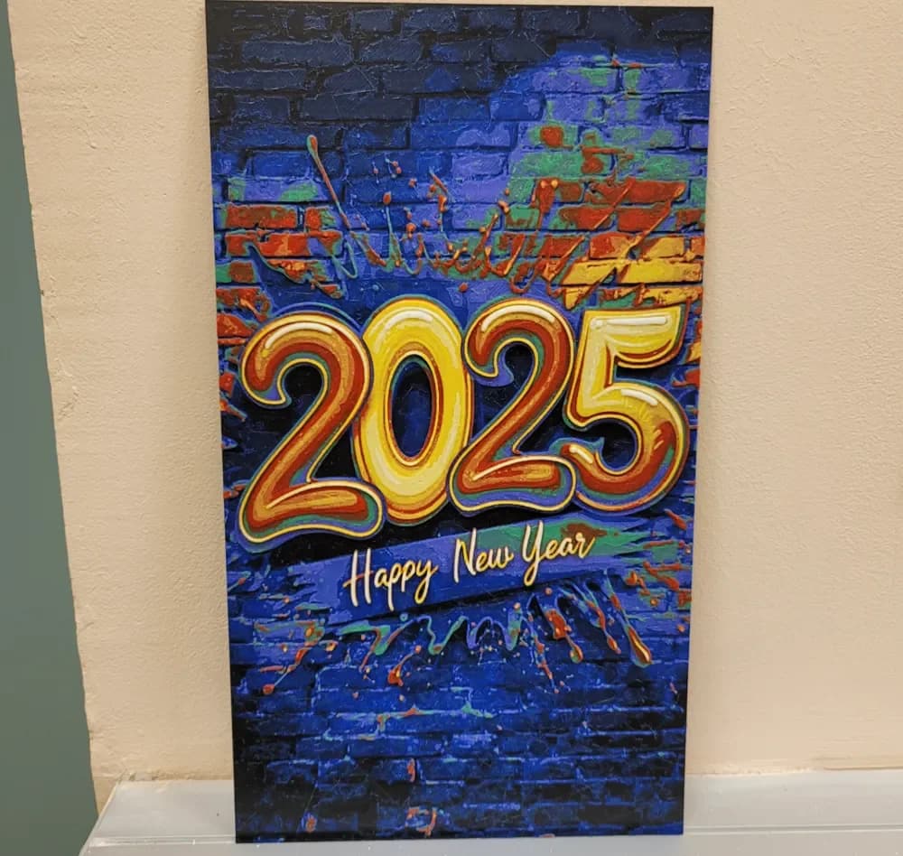 Happy New Year 2025 - HF Psychedelic Street Art by Vincent111 HueForge model: Happy New Year 2025 - HF Psychedelic Street Art by Vincent111