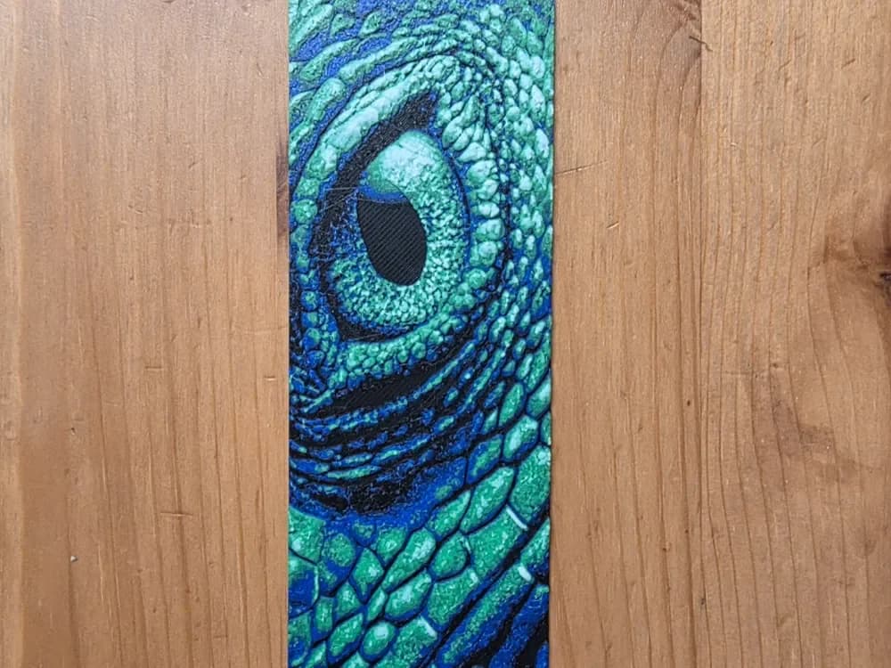 Dragon Eye Bookmark by Morganja HueForge model: Dragon Eye Bookmark by Morganja